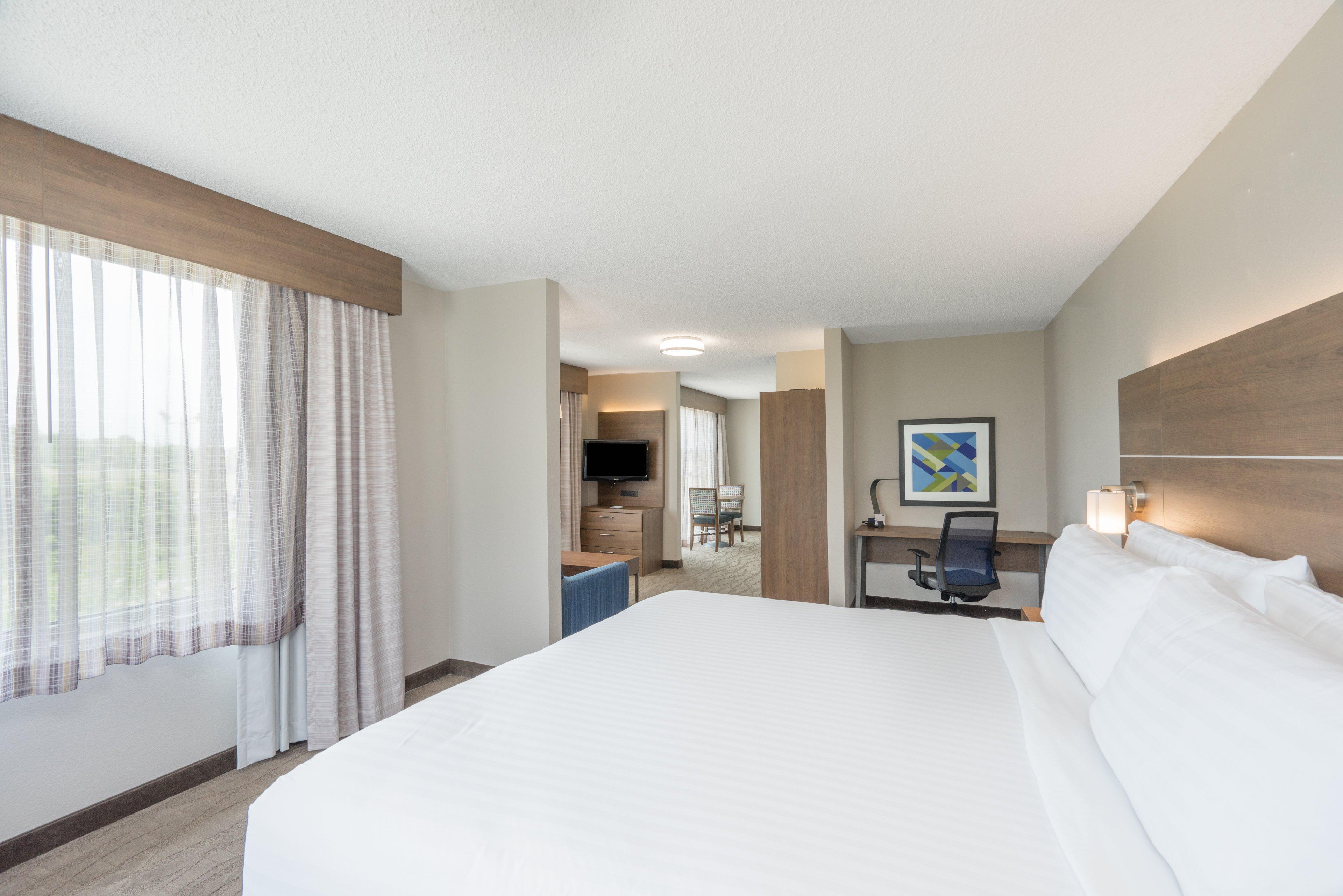 Holiday Inn Express Hotel & Suites Frankfort By Ihg Bagian luar foto