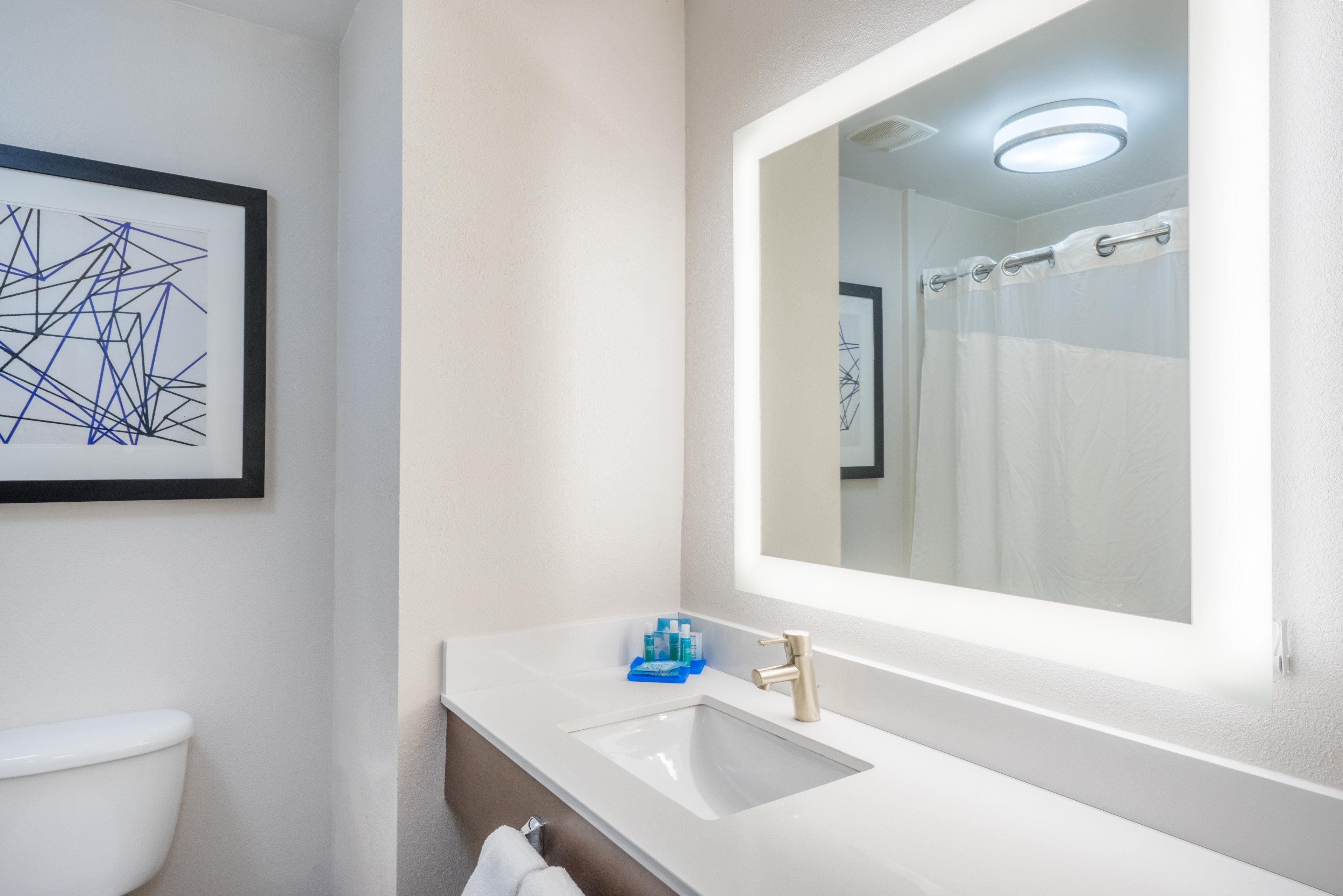 Holiday Inn Express Hotel & Suites Frankfort By Ihg Bagian luar foto
