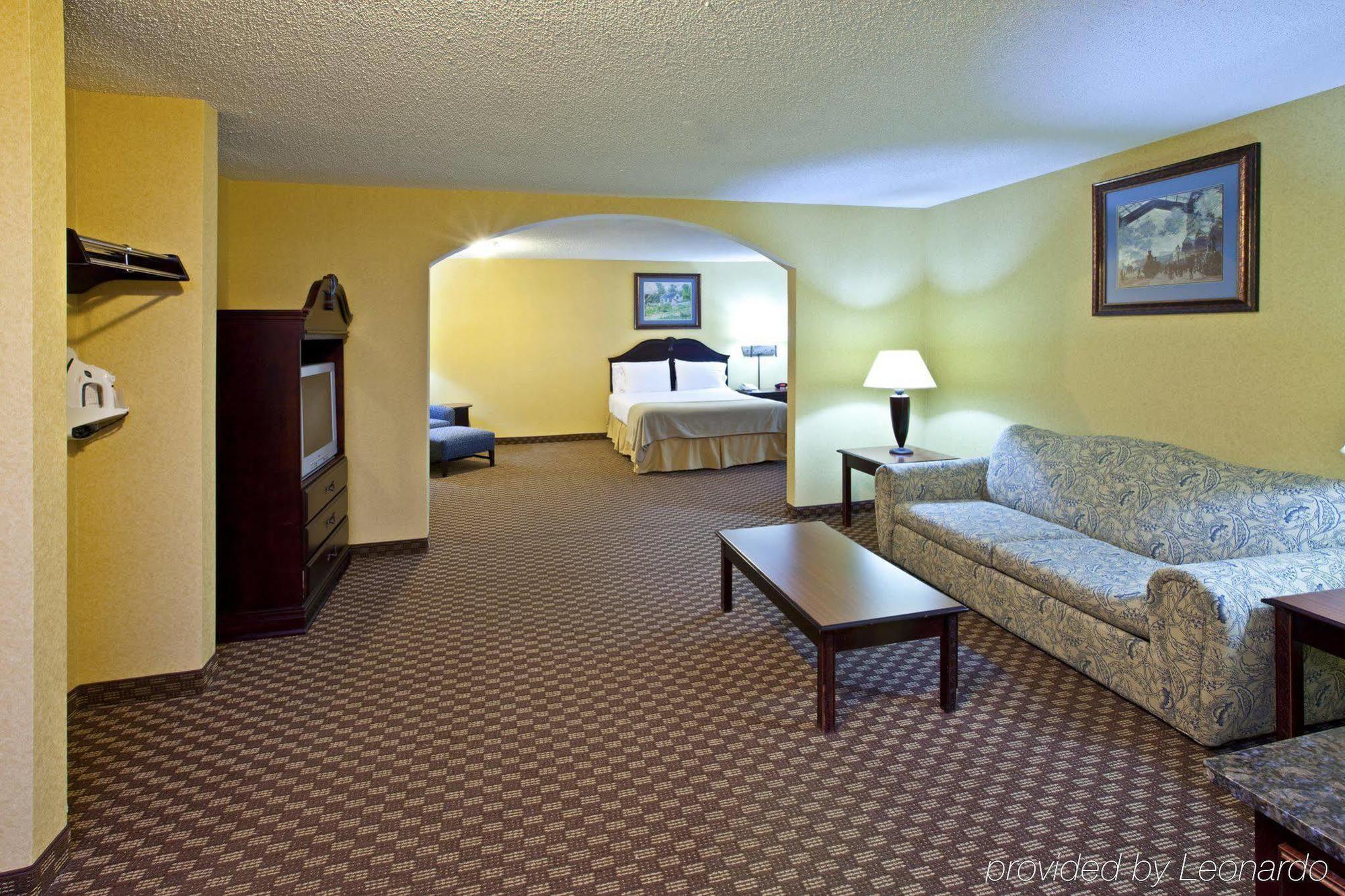 Holiday Inn Express Hotel & Suites Frankfort By Ihg Ruang foto